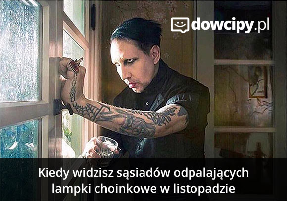 Kiedy widzisz sąsiadów odpalających lampki choinkowe w listopadzie.